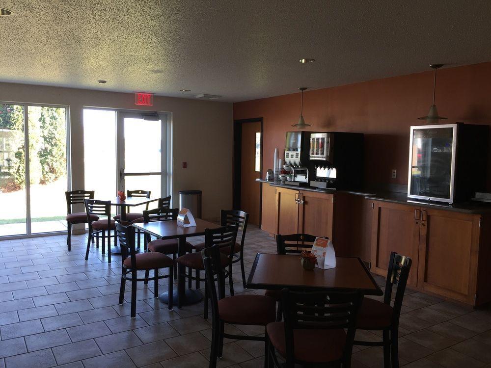 Comfort Inn & Suites Sheboygan I-43 Exterior foto